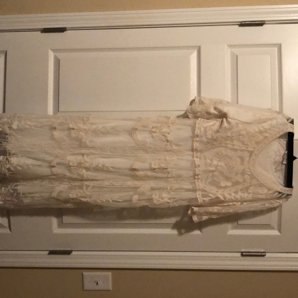 Citrus and Lemon Ashlyn dress in Ivory